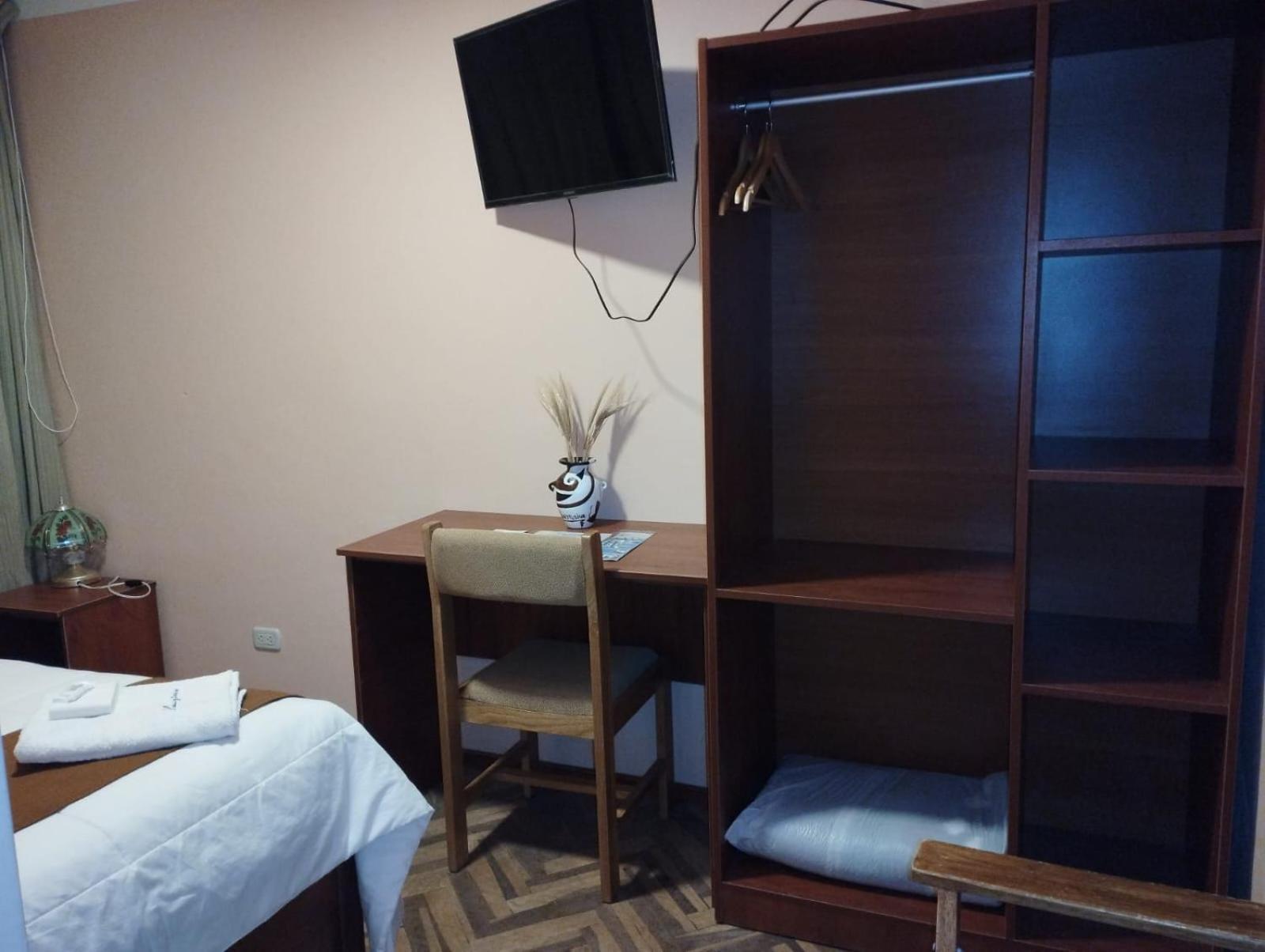 Huaytusive Inn Hotel Puno Exteriör bild