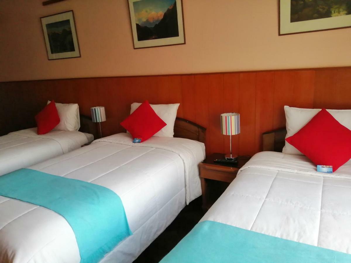 Huaytusive Inn Hotel Puno Exteriör bild